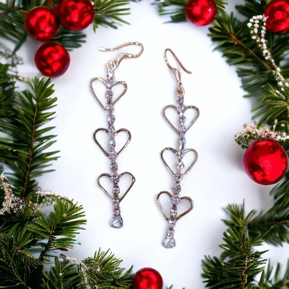 RHINESTONE HEART CHAIN DROP EARRINGS - Picture 3 of 4